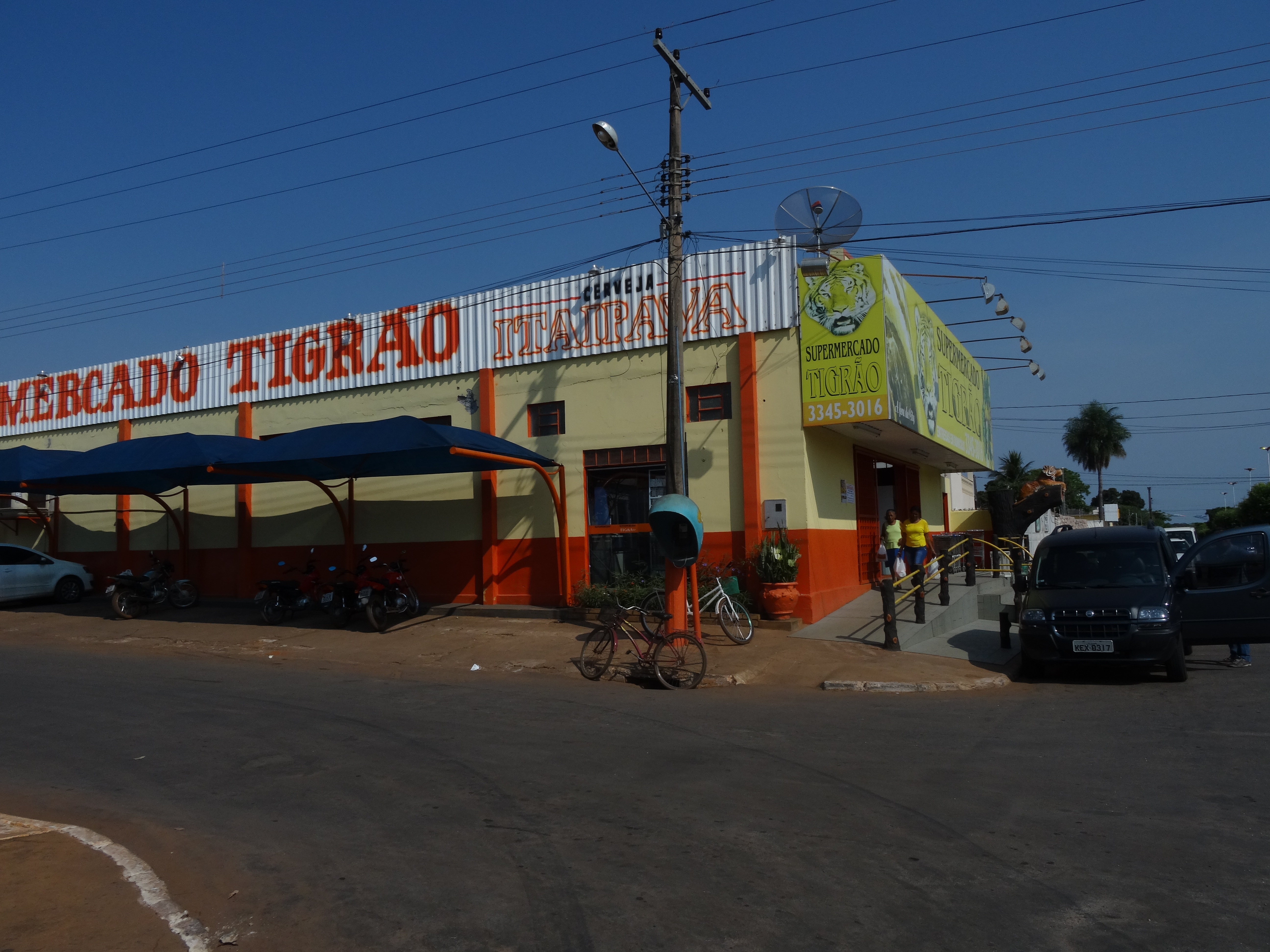 Supermarkt in Pocone